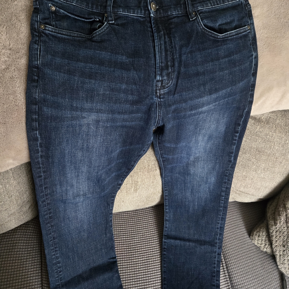 Joseph Abboud Jeans 38*32 Slim Fit